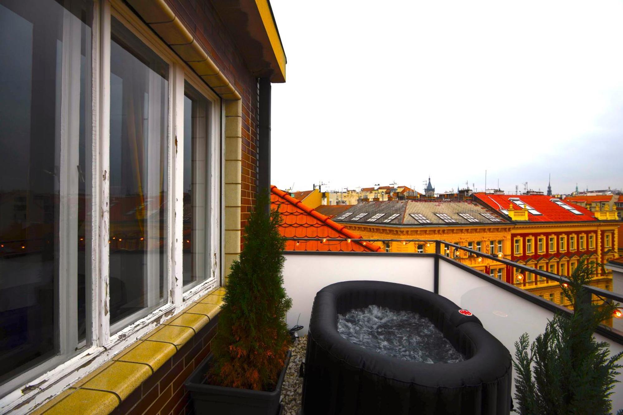 Waterfront River Side Roof Top Apartment - Terrace With City View Praha Exteriér fotografie